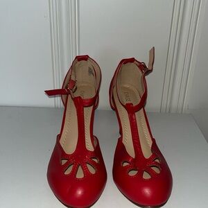 Rockabilly red heels